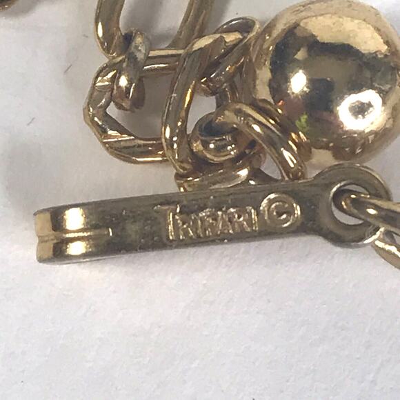 Trifari Choker Necklace Gold Brushed Leaf 1960's Vintage Jewelry - Picture 4 of 4